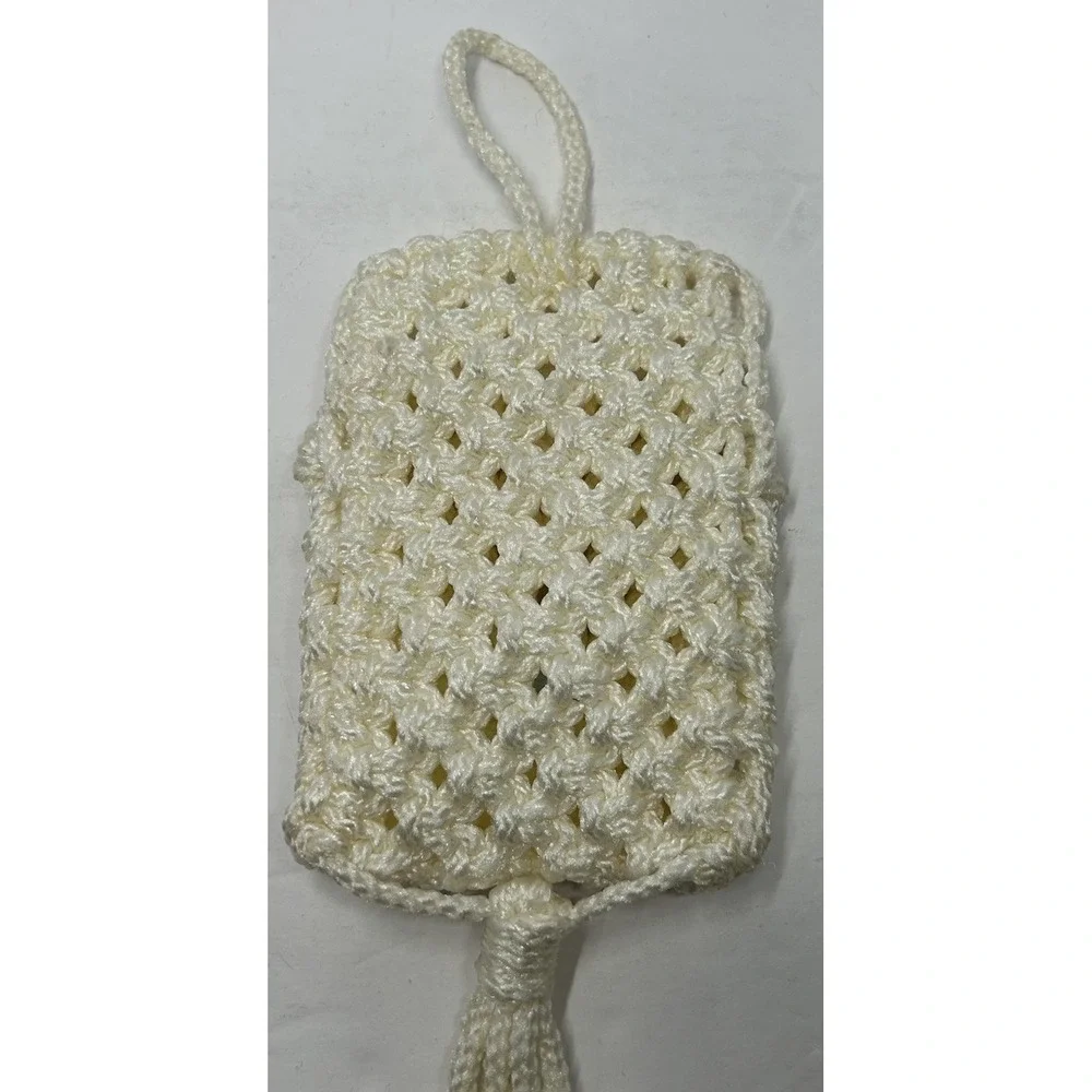 Handmade macrame pocket
